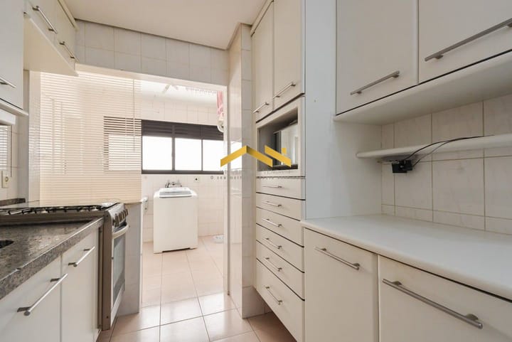 Apartamento à venda com 3 quartos, 100m² - Foto 5