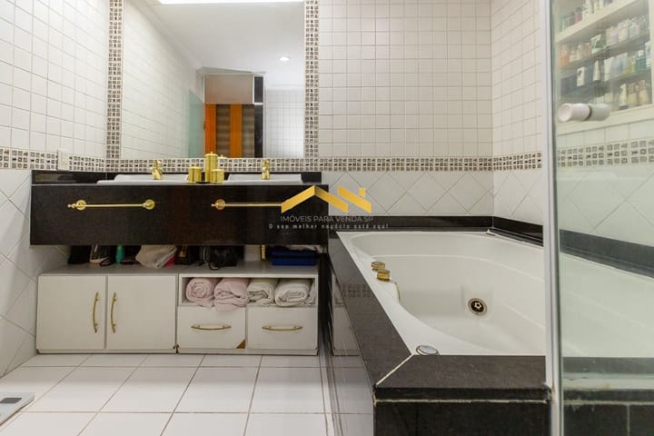 Apartamento à venda com 4 quartos, 300m² - Foto 5