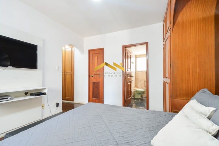 Apartamento à venda com 4 quartos, 204m² - Foto 5