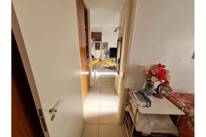 Apartamento à venda com 1 quarto, 50m² - Foto 8