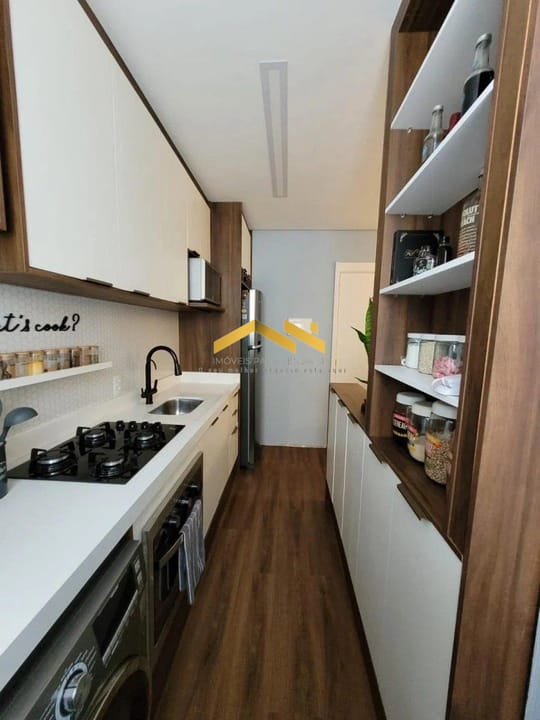 Apartamento à venda com 2 quartos, 40m² - Foto 5