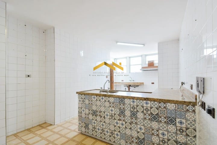 Apartamento à venda com 3 quartos, 181m² - Foto 5