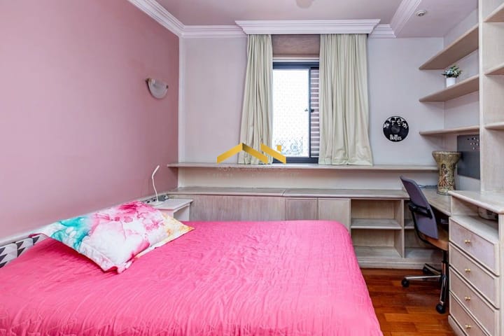 Apartamento à venda com 4 quartos, 200m² - Foto 15