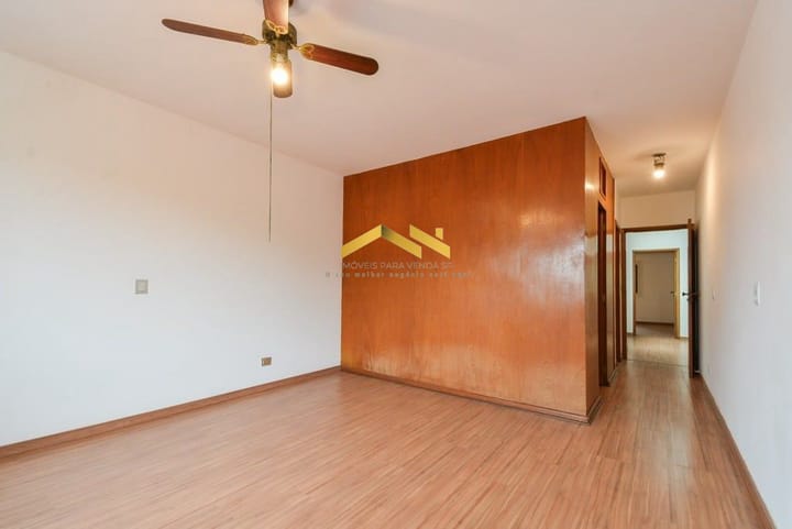 Casa à venda com 4 quartos, 331m² - Foto 23