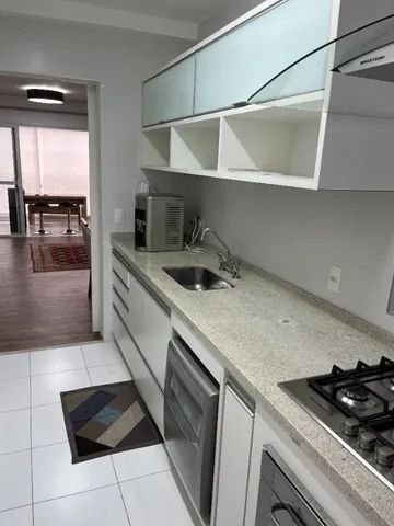 Apartamento à venda com 3 quartos, 109m² - Foto 8