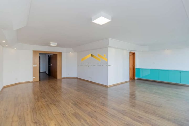 Apartamento à venda com 3 quartos, 206m² - Foto 26