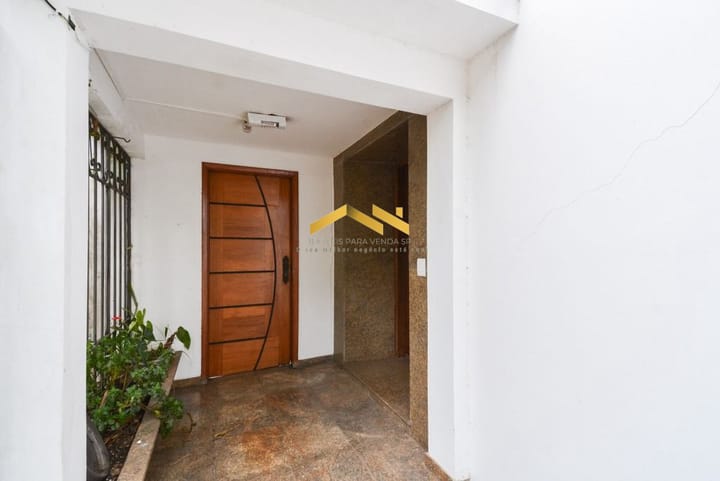 Casa à venda com 4 quartos, 331m² - Foto 32