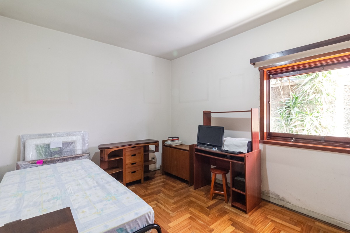 Casa à venda com 4 quartos, 307m² - Foto 16