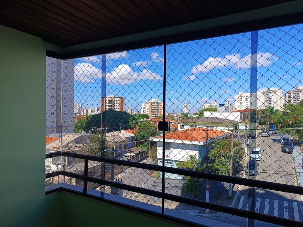 Apartamento à venda com 3 quartos, 83m² - Foto 2