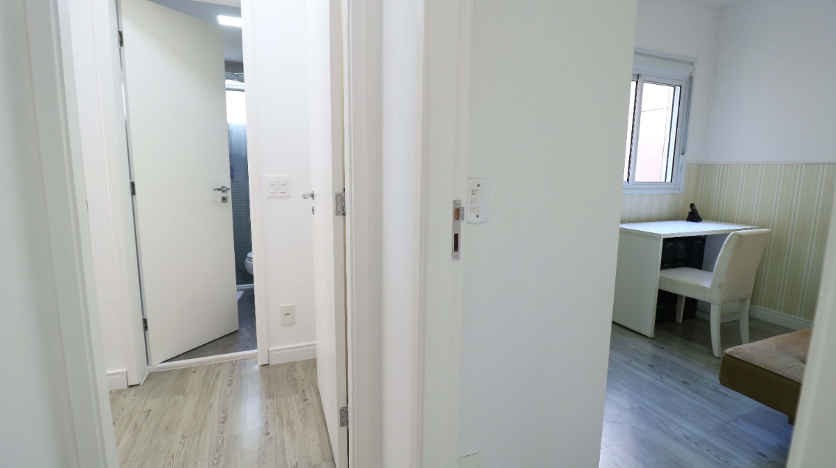 Apartamento à venda com 2 quartos, 77m² - Foto 18