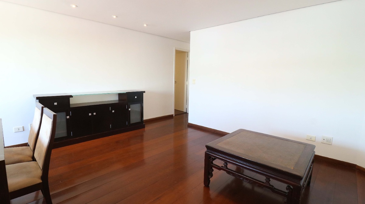 Apartamento à venda com 3 quartos, 116m² - Foto 10