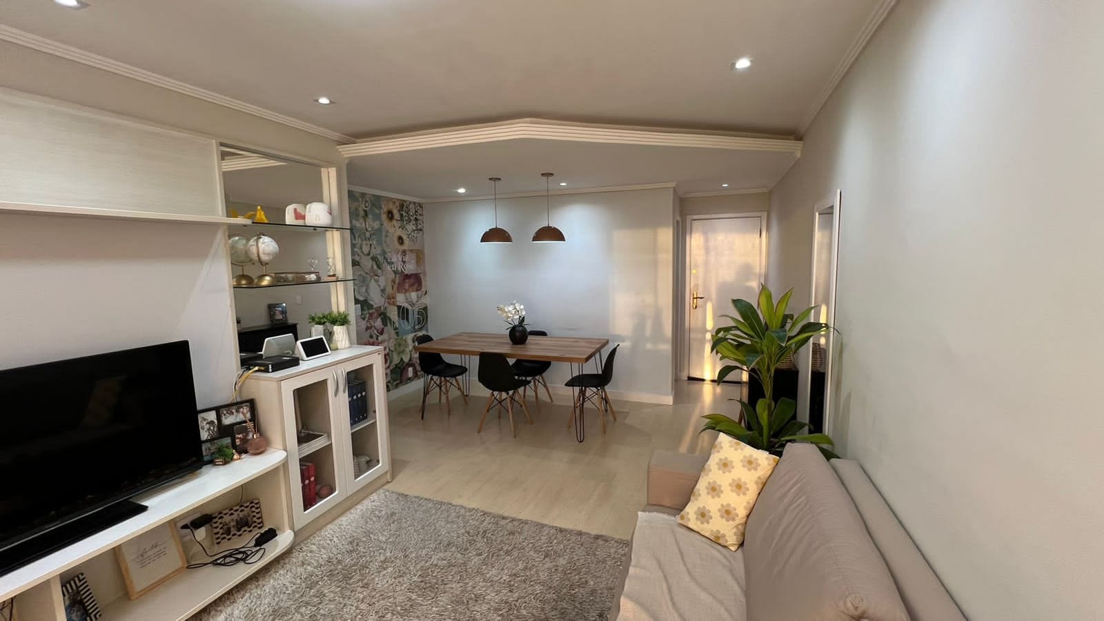 Apartamento à venda com 3 quartos, 90m² - Foto 3