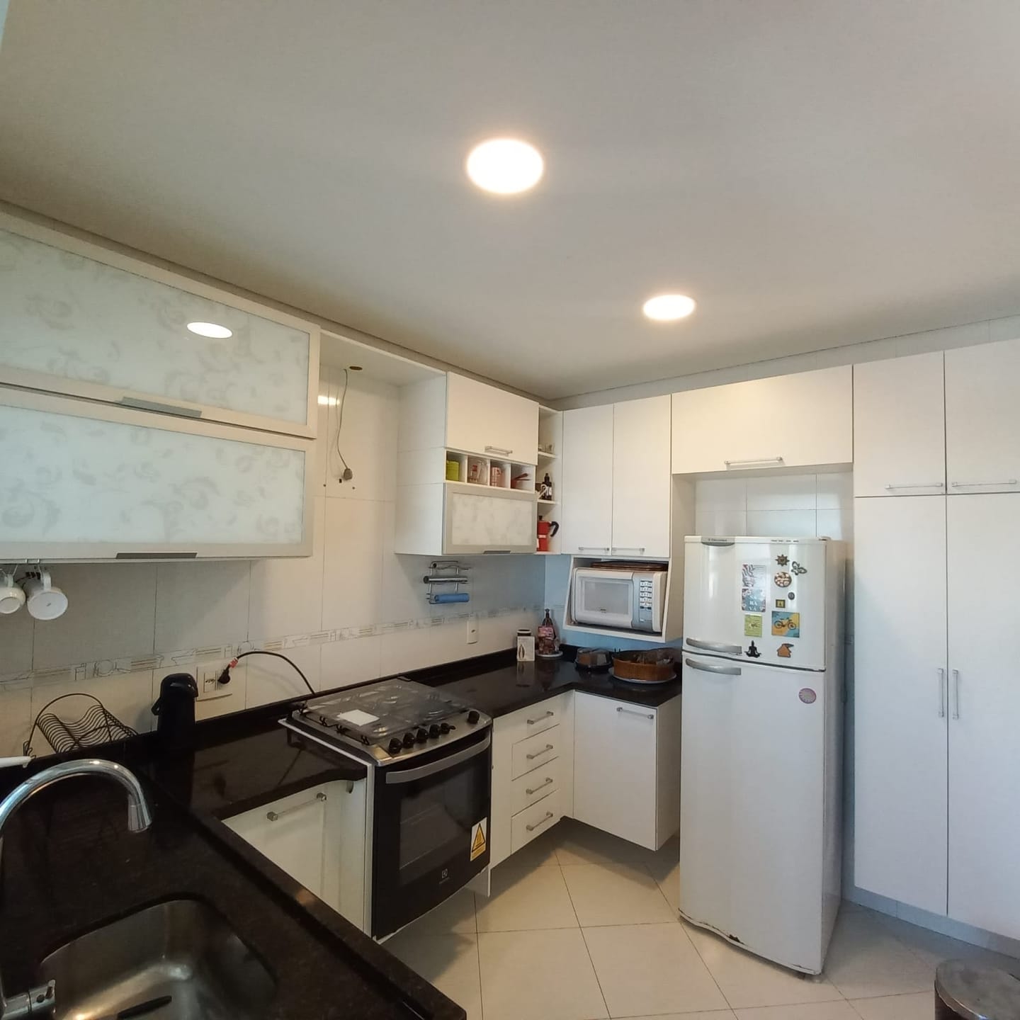 Apartamento à venda com 3 quartos, 87m² - Foto 19