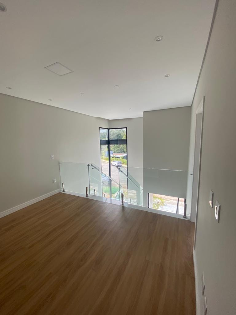 Casa à venda com 4 quartos, 244m² - Foto 20