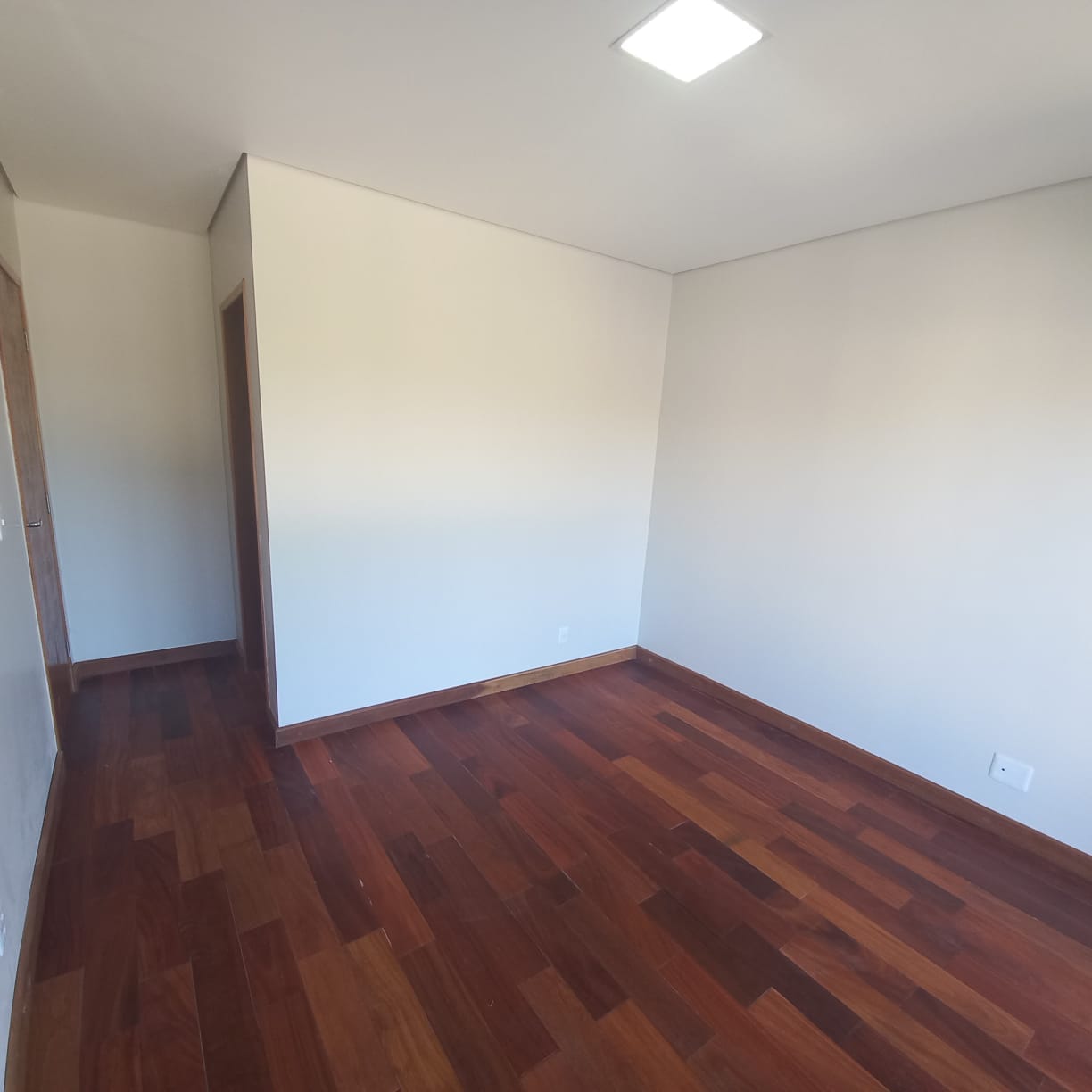 Casa à venda com 3 quartos, 226m² - Foto 28