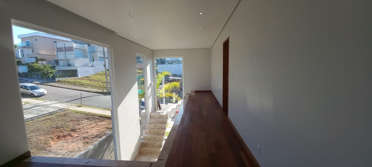 Casa à venda com 3 quartos, 226m² - Foto 13