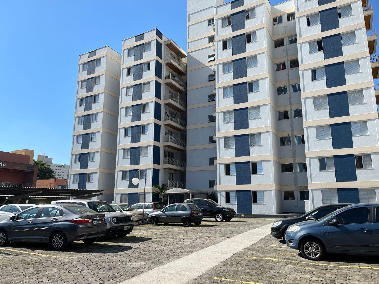 Apartamento à venda com 2 quartos, 53m² - Foto 2