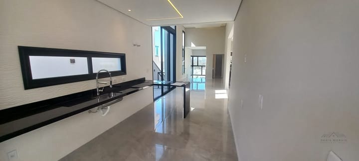 Casa à venda com 4 quartos, 200m² - Foto 6