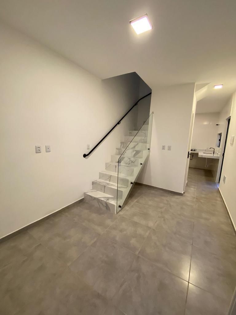 Casa à venda com 2 quartos, 72m² - Foto 16