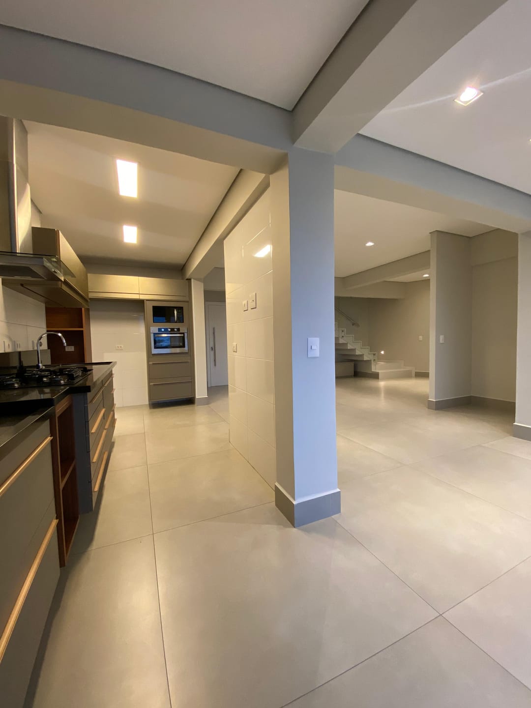 Apartamento à venda e aluguel com 4 quartos, 173m² - Foto 12