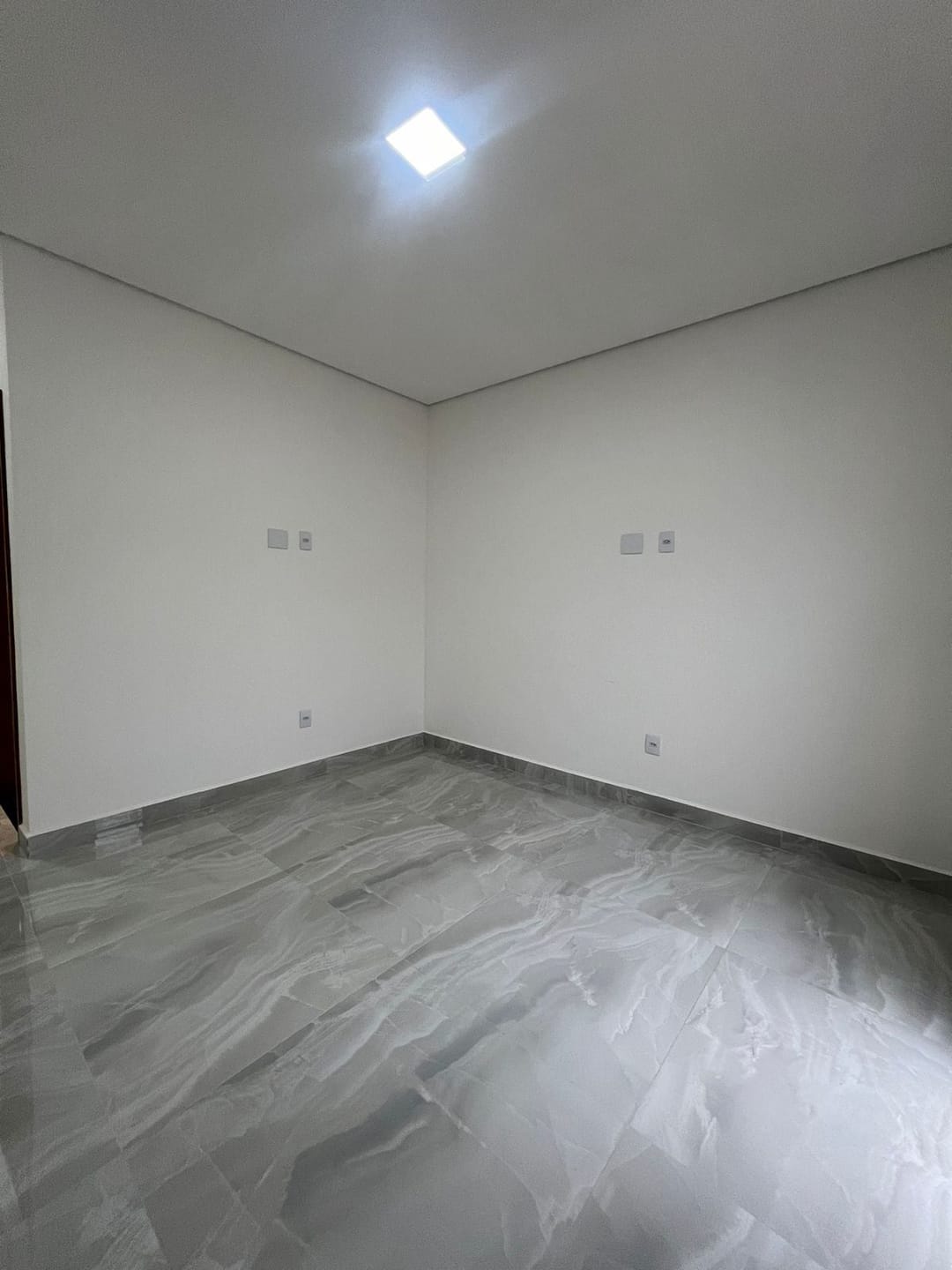 Casa à venda com 3 quartos, 110m² - Foto 12