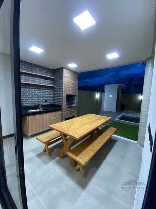 Casa à venda com 3 quartos, 176m² - Foto 11