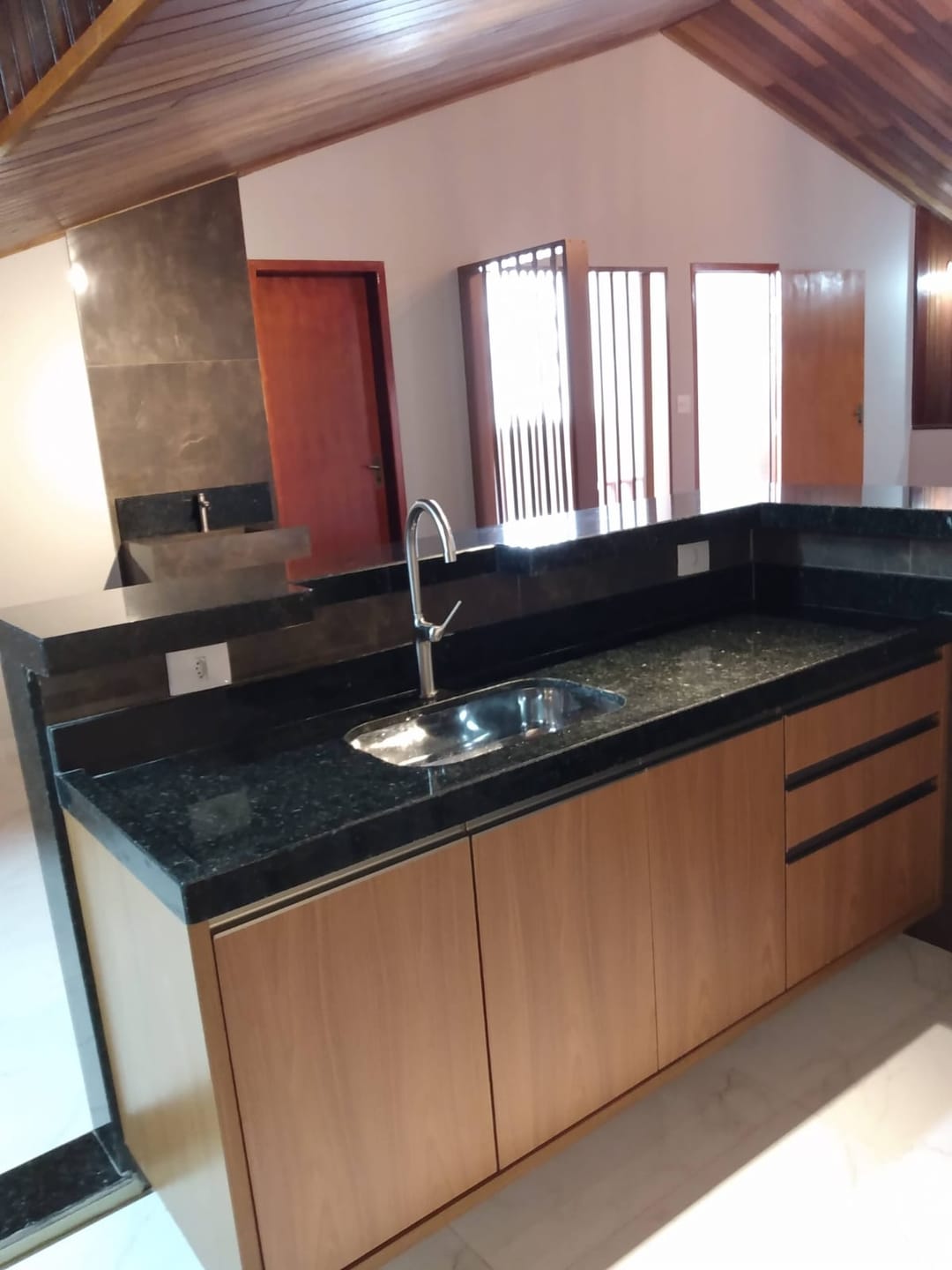 Casa à venda com 3 quartos, 300m² - Foto 38