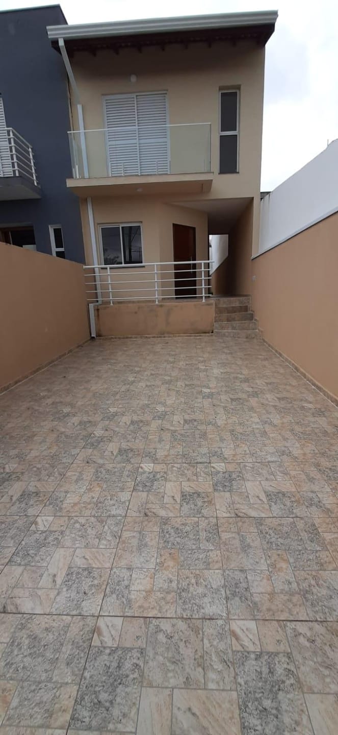 Casa à venda com 3 quartos, 130m² - Foto 3