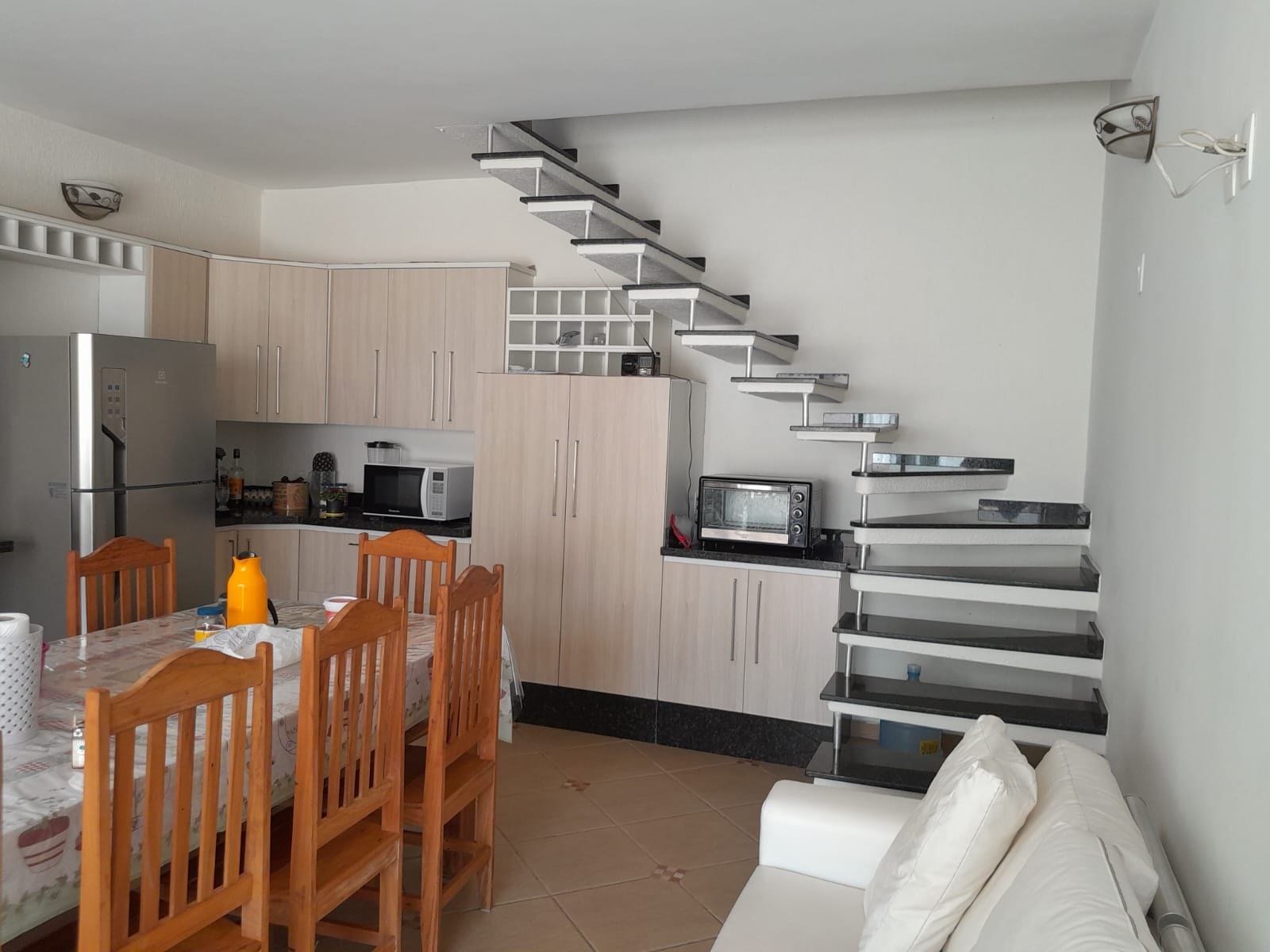 Casa à venda com 3 quartos, 180m² - Foto 12