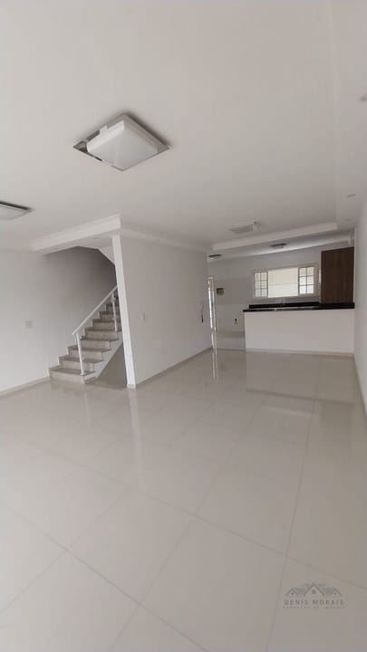 Casa à venda com 3 quartos, 233m² - Foto 7