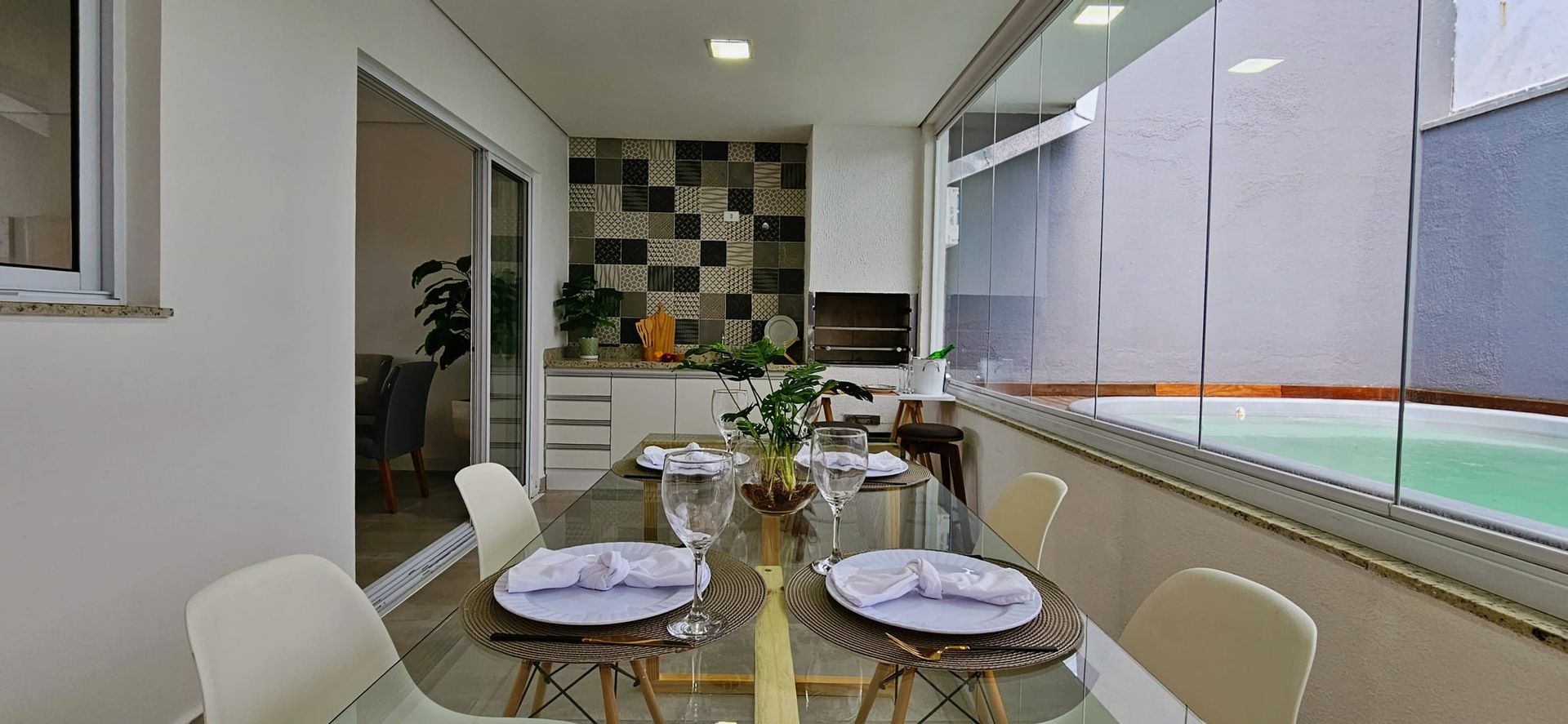 Casa à venda com 3 quartos, 173m² - Foto 7