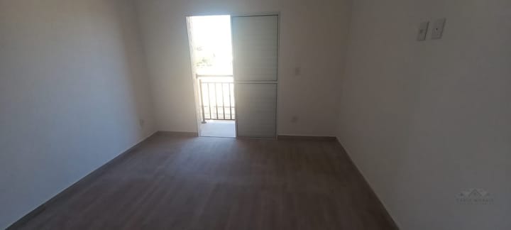 Casa à venda com 2 quartos, 77m² - Foto 12