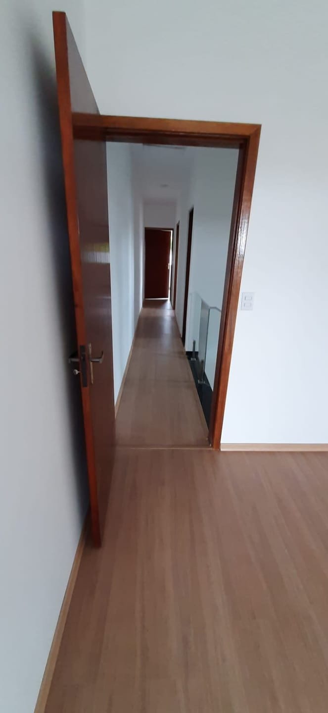 Casa à venda com 3 quartos, 130m² - Foto 8