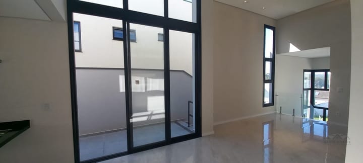 Casa à venda com 4 quartos, 200m² - Foto 7