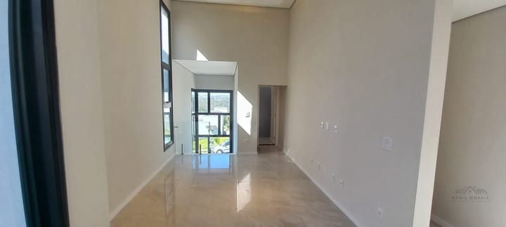 Casa à venda com 4 quartos, 200m² - Foto 9