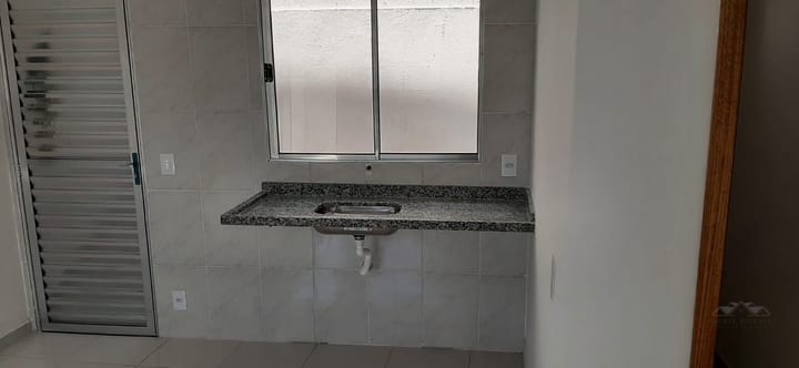 Casa à venda com 2 quartos, 59m² - Foto 10