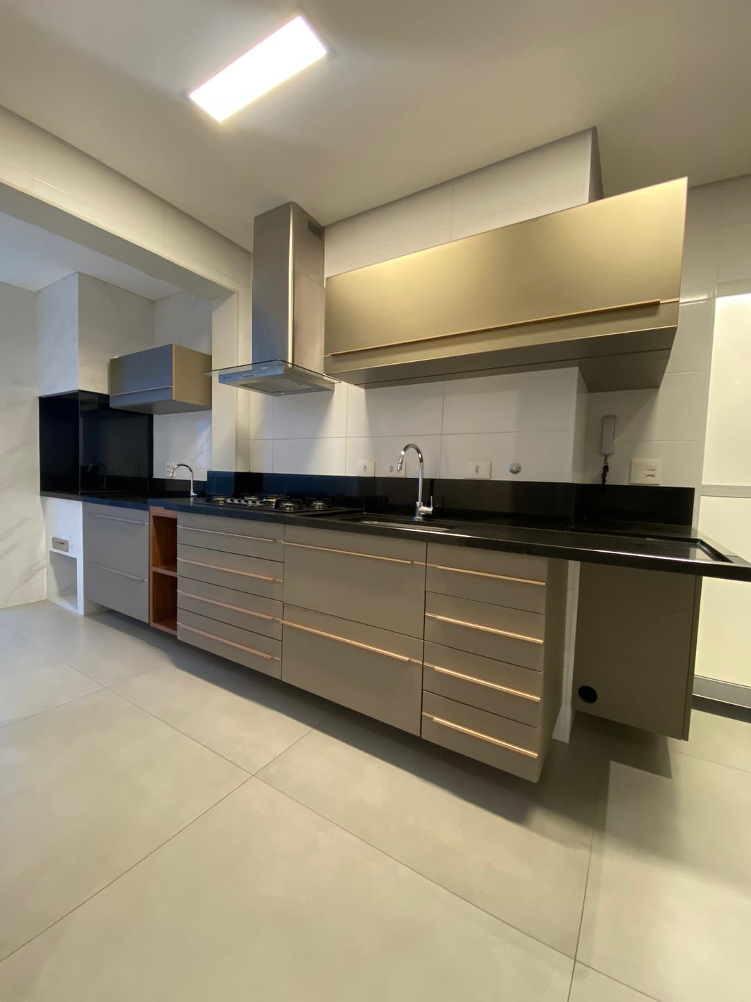 Apartamento à venda e aluguel com 4 quartos, 173m² - Foto 16