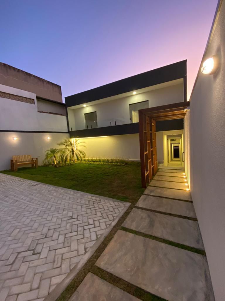 Casa à venda com 2 quartos, 72m² - Foto 2