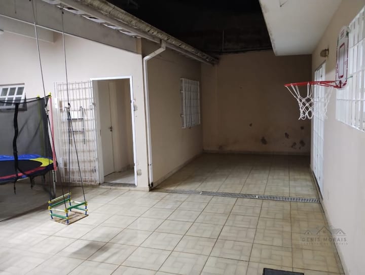 Casa à venda com 3 quartos, 200m² - Foto 21