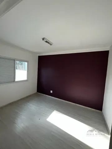 Casa à venda com 4 quartos, 270m² - Foto 5