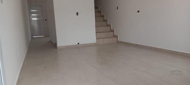 Casa à venda com 2 quartos, 77m² - Foto 14