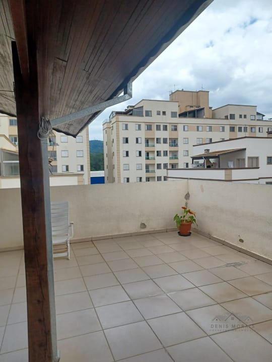 Apartamento à venda com 3 quartos, 194m² - Foto 14