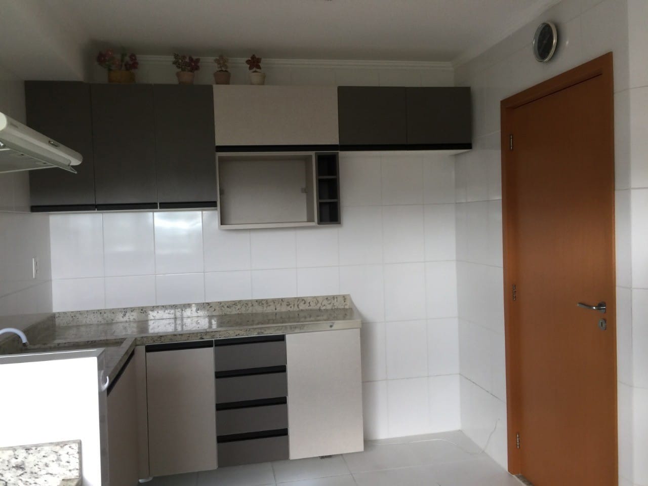 Apartamento à venda com 3 quartos, 70m² - Foto 18