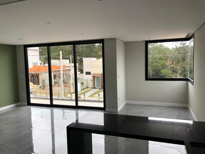 Casa à venda com 3 quartos, 230m² - Foto 11