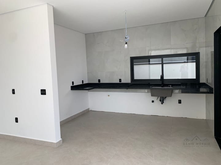 Casa à venda com 4 quartos, 204m² - Foto 30