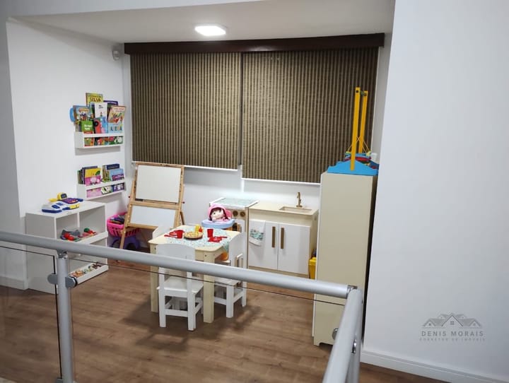 Casa à venda com 3 quartos, 200m² - Foto 17