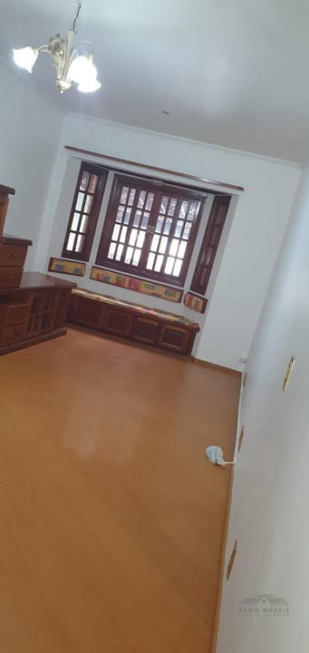 Casa à venda com 4 quartos, 195m² - Foto 11