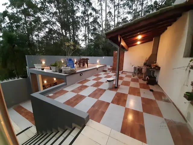 Casa à venda com 4 quartos, 270m² - Foto 19