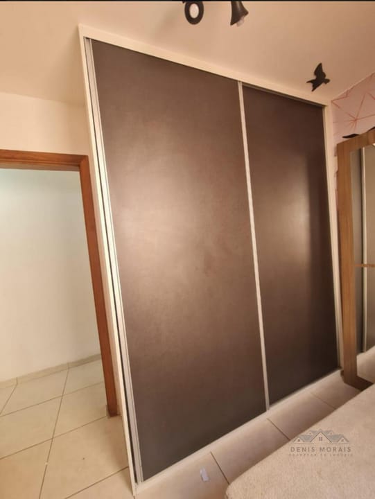 Casa à venda com 3 quartos, 250m² - Foto 8