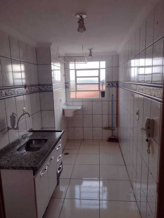 Apartamento à venda com 2 quartos, 43m² - Foto 2